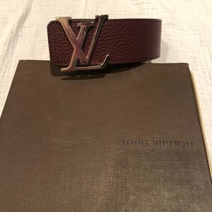 Louis Vuitton Men’s Reversible Belt
